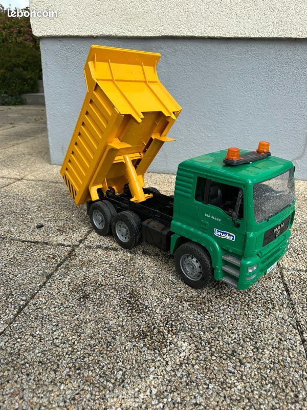 Bruder Man tga 41.440 (image 1)