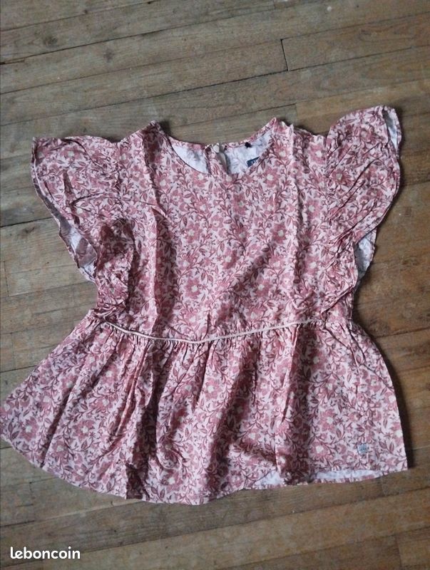 Blouse Fille IKKS Taille 10 Ans - Motif étoiles Noir Et Blanc - 100% Viscose - Occasion Très Bon état