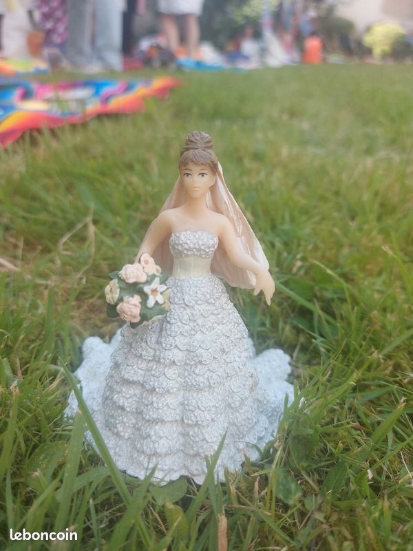 Figurines princesses (image 3)