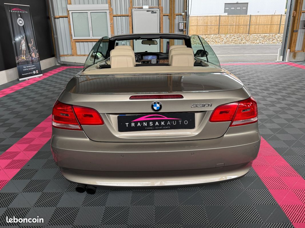BMW SERIE 3 CAB E93 330i Luxe A (image 18)