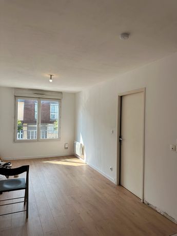 Appartement a louer garges-les-gonesse - 2 pièce(s) - 40 m2 - Surfyn