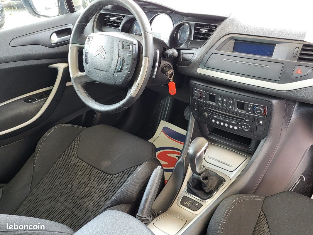 Citroën c5 iii break (rw_) 1.6 vti 120 2012 (image 17)