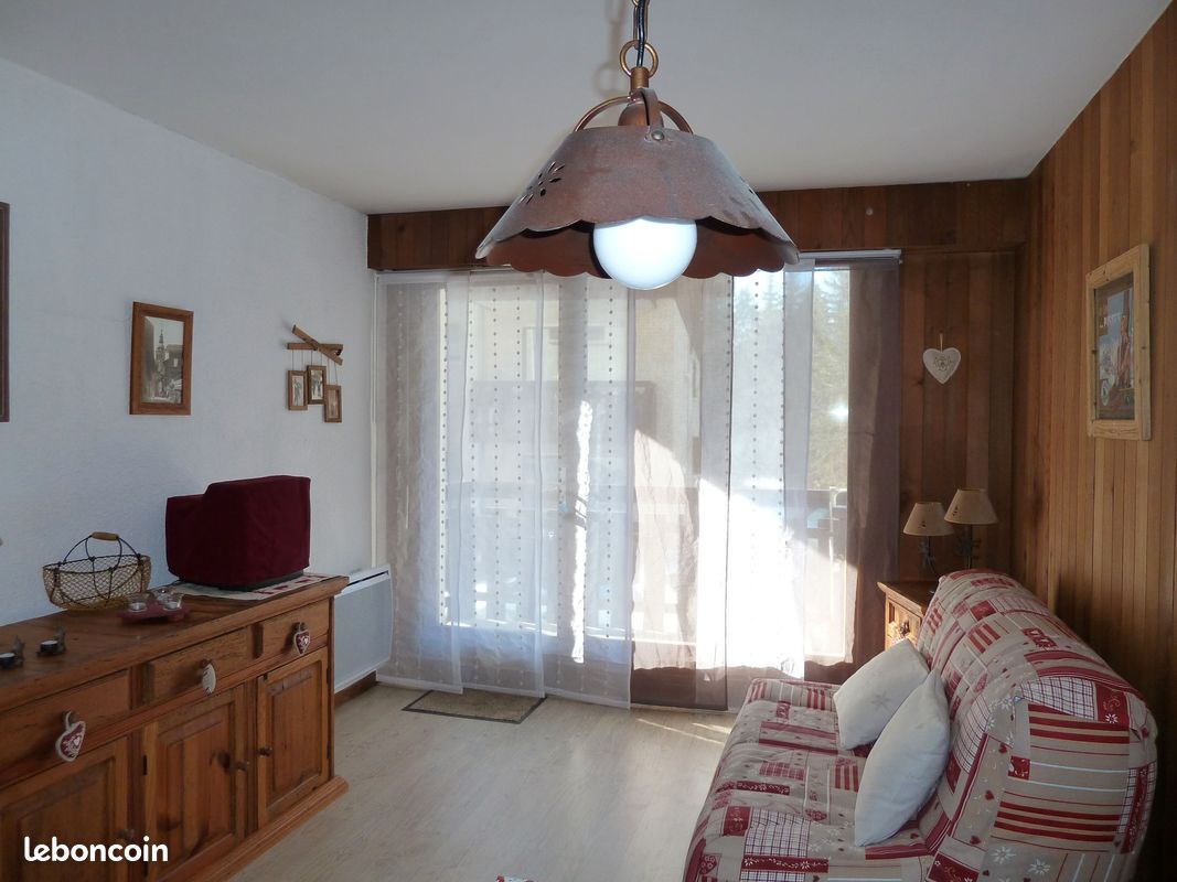 Location T1 4P Chinaillon (image 1)