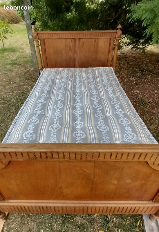 Lit structure bois ancien + matelas (image 3)