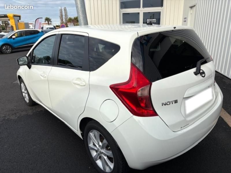 Nissan Note 1.2 DIG-S 98ch N-Connecta CVT Euro6 (image 4)