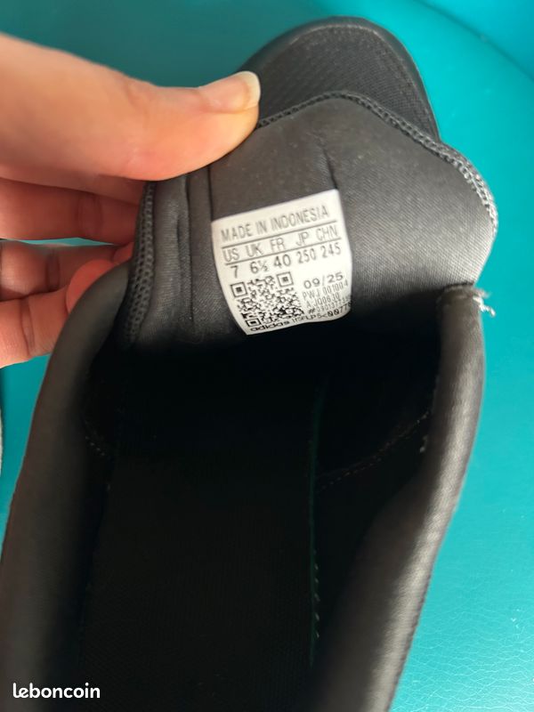 Chaussures adidas (image 4)