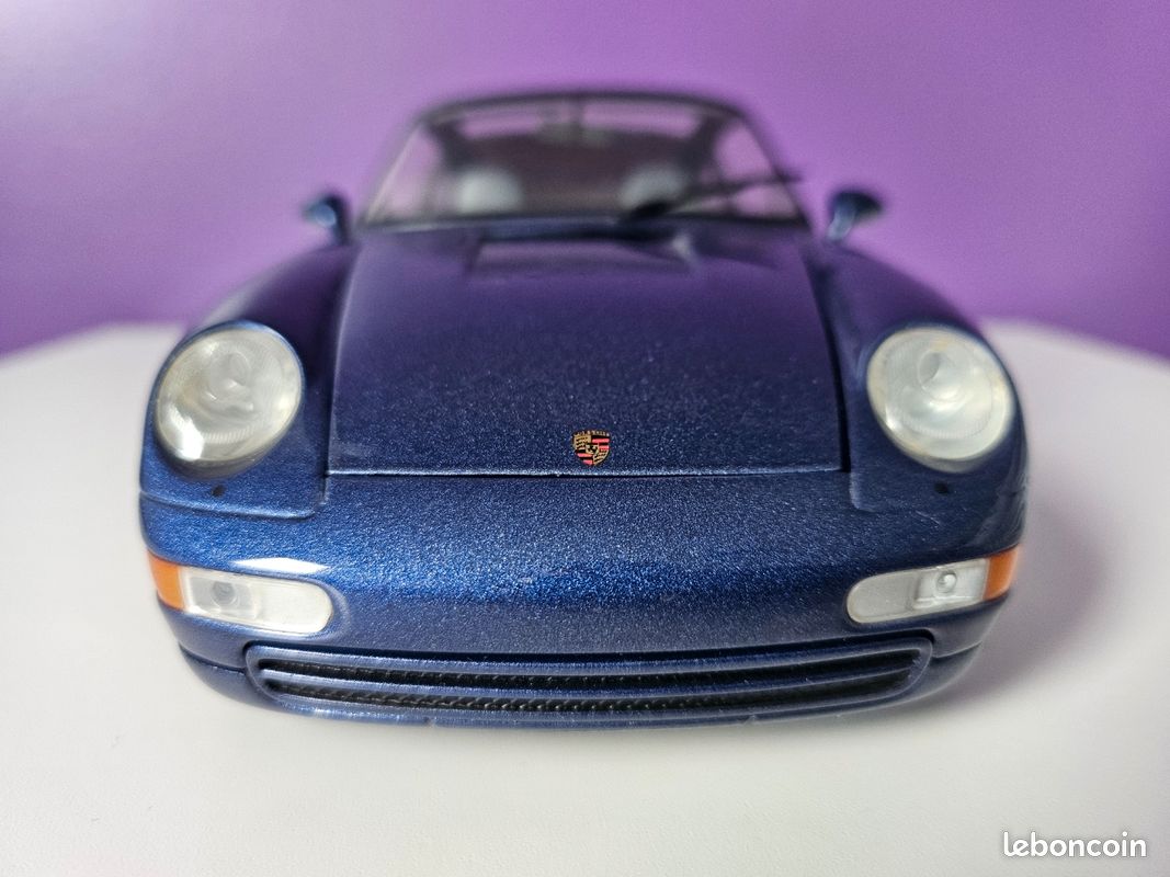 Porsche 911 Carrera S UT Models - Échelle 1/18 - Gris Métal - Neuf En Boîte (fond De Boutique)