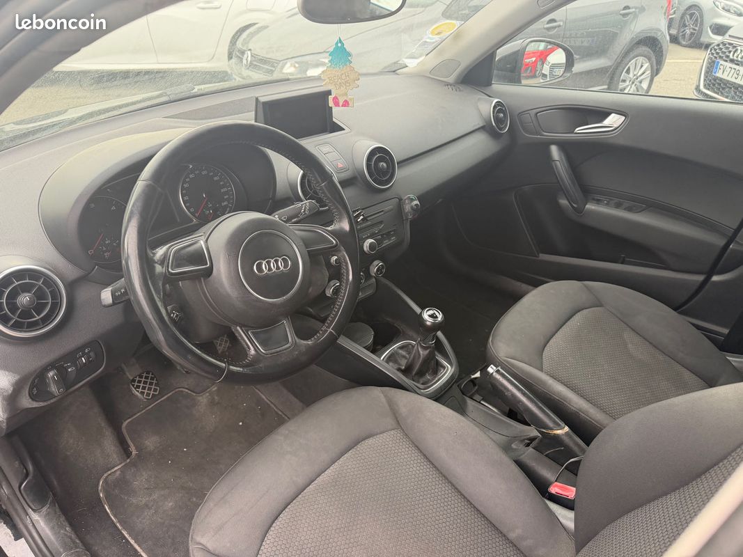 Audi a1 sportback 1.6 tdi 90ch ambition luxe garantie (image 5)