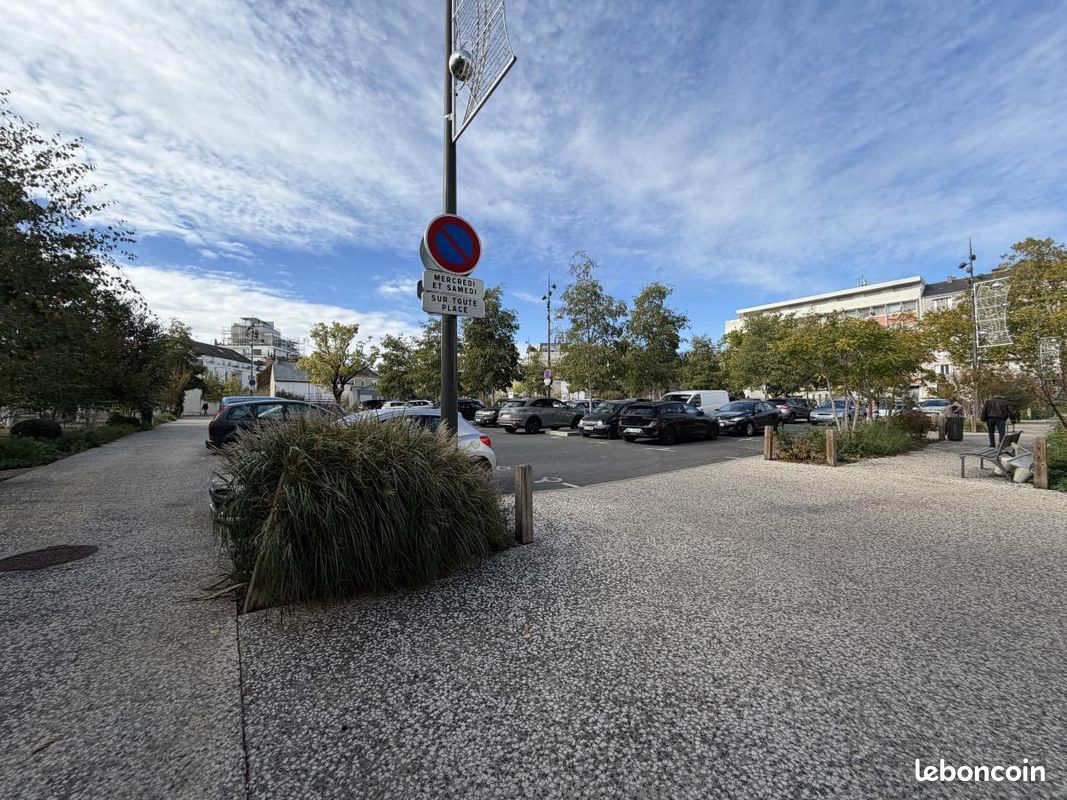 Parking 15 m² · à Tours · 15 m² · 12 000 €