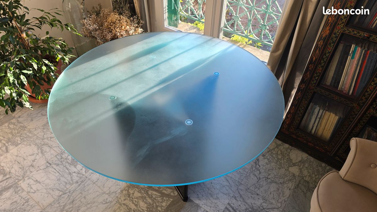 Table ronde en verre (image 5)