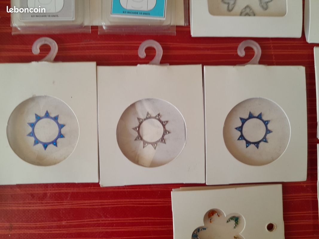 Lot de Strass (image 6)