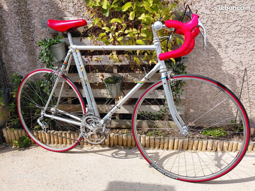 Selles de vélo pour vélo de route, course