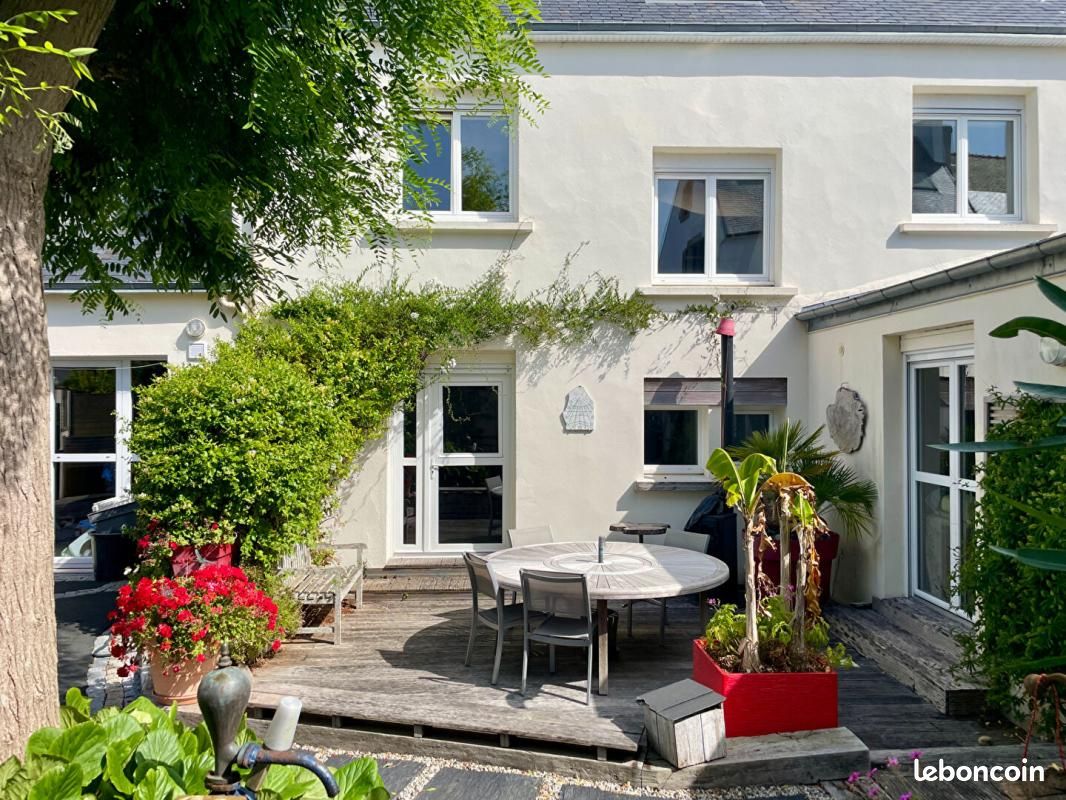 Maison 8 pièces 188 m² · à Loctudy · 188 m² · 424 800 €