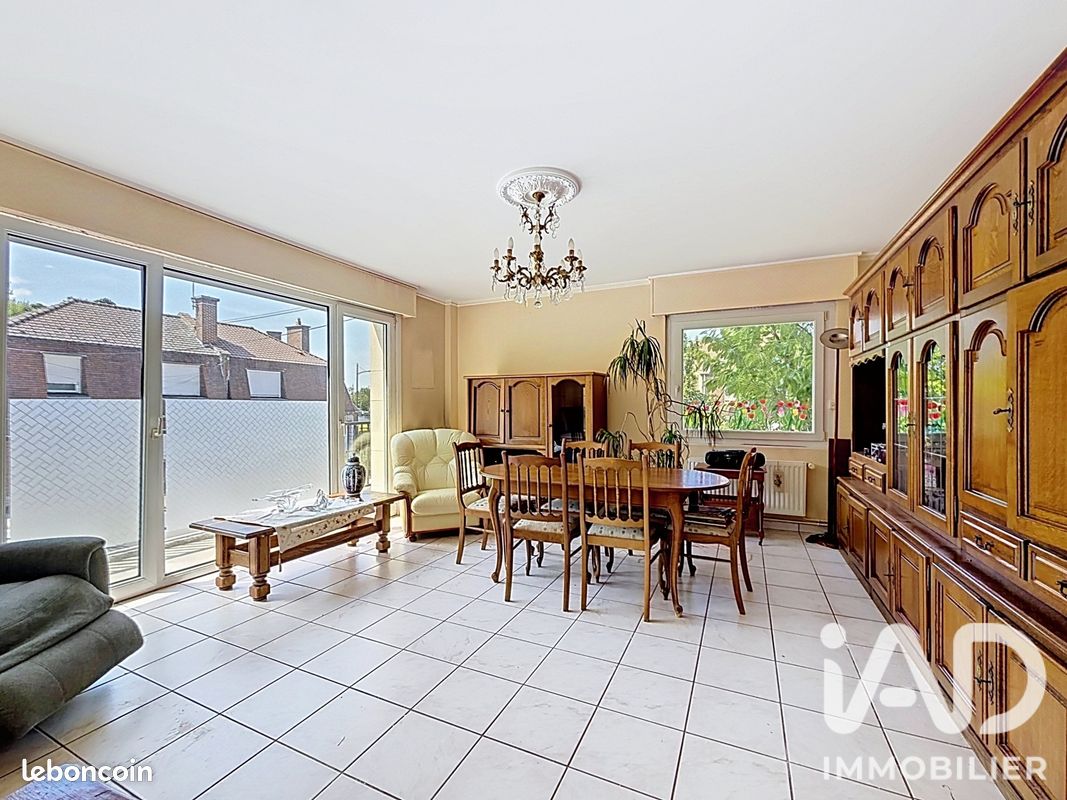 Appartement 3 pièces 70 m² · à Tourcoing · 70 m² · 160 000 €