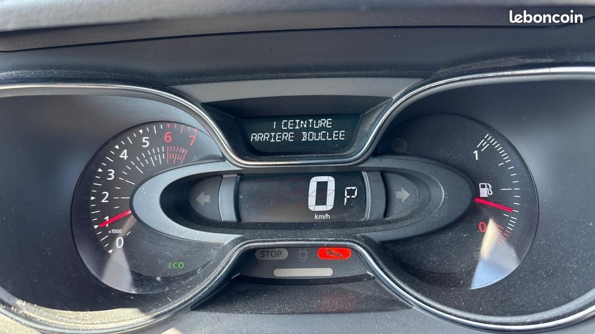 Renault Captur TCe 150 FAP EDC Intens (image 19)