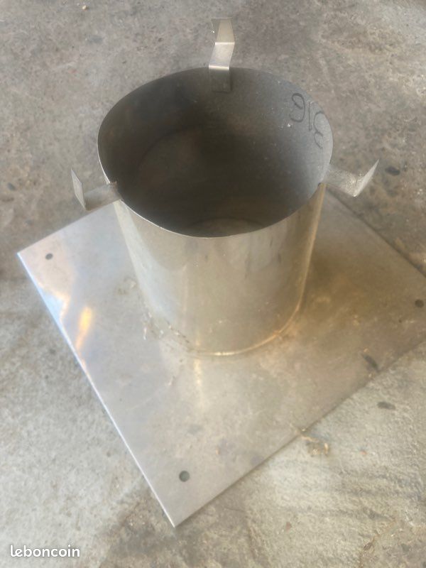 Passage pour tuyau 150mm (image 1)