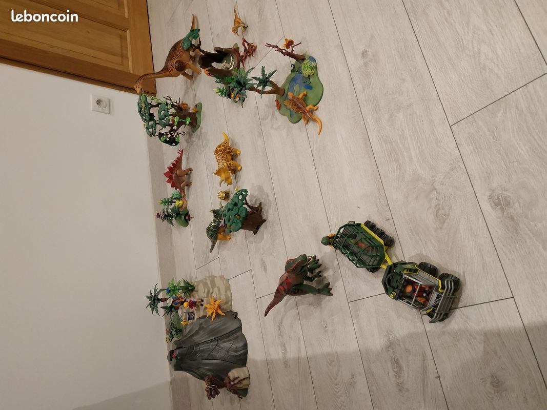 Collection Playmobils dinosaures (image 7)