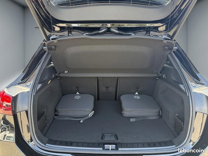 Mercedes EQA 250+ (image 27)