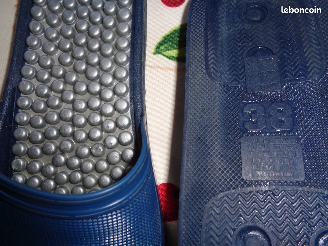 Lot de 4 paires chaussures piscine P 38 (image 5)