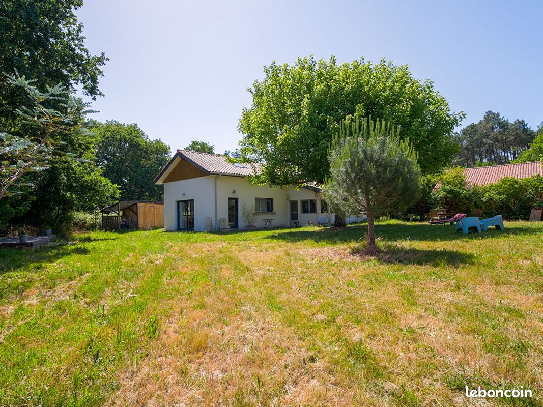 Maison 4 pièces 110 m² · à Gastes · 110 m² · 320 000 €