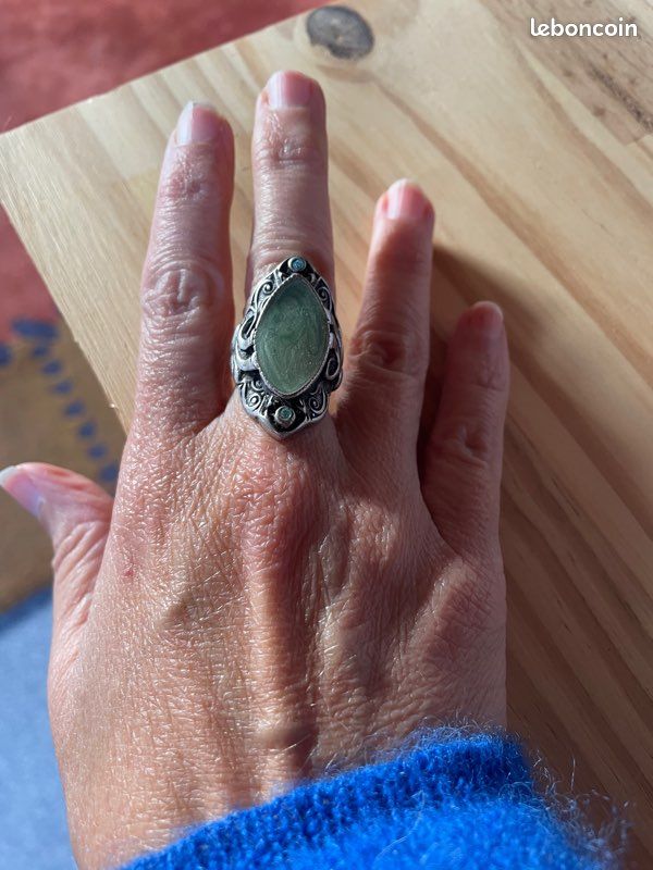 Bague avec Pierre (image 2)