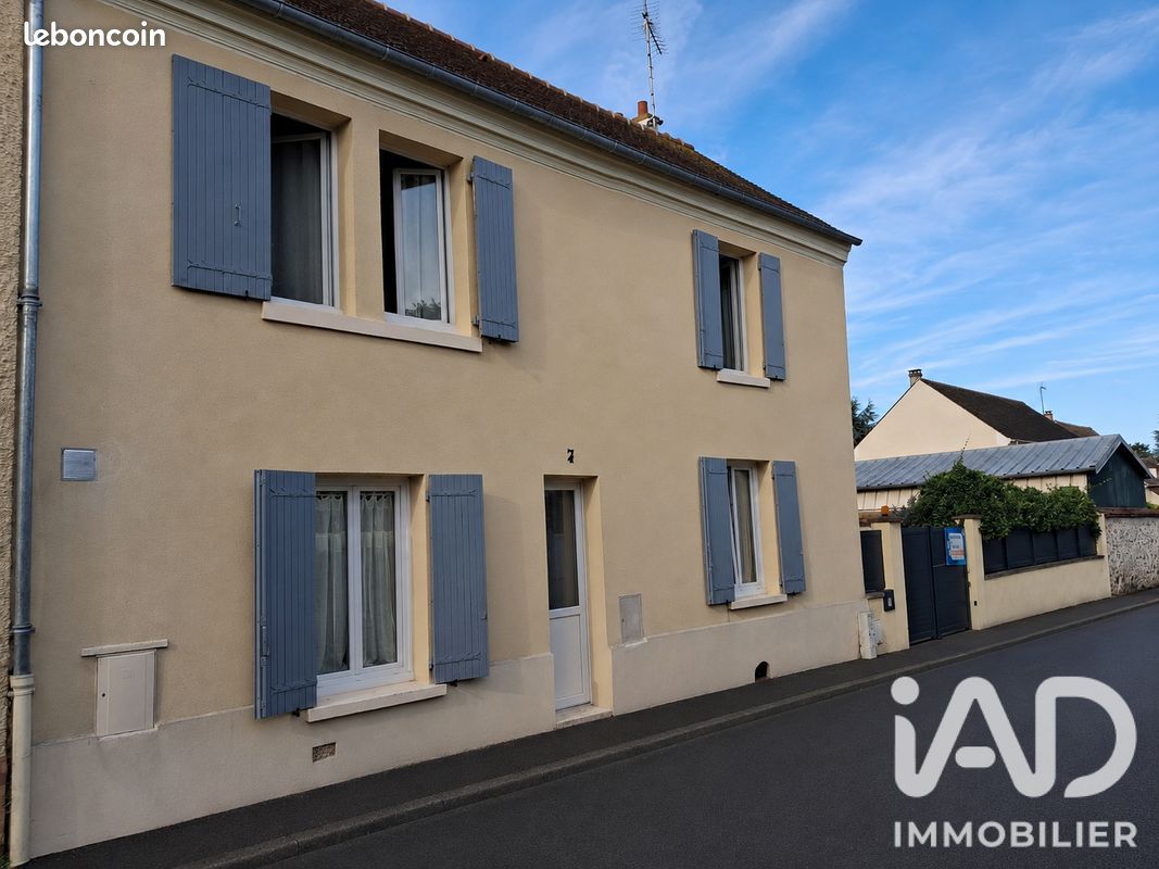 Maison 6 pièces 125 m² · à Marines · 125 m² · 349 000 €