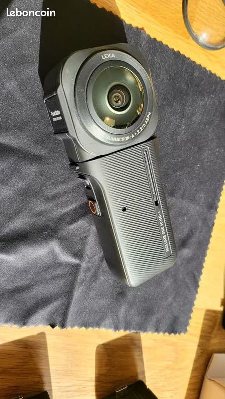 Insta360 One Rs 1-inch 360 Mega Pack (image 5)