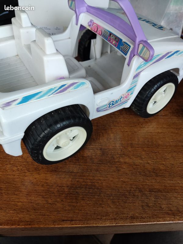 Voiture barbie (image 1)