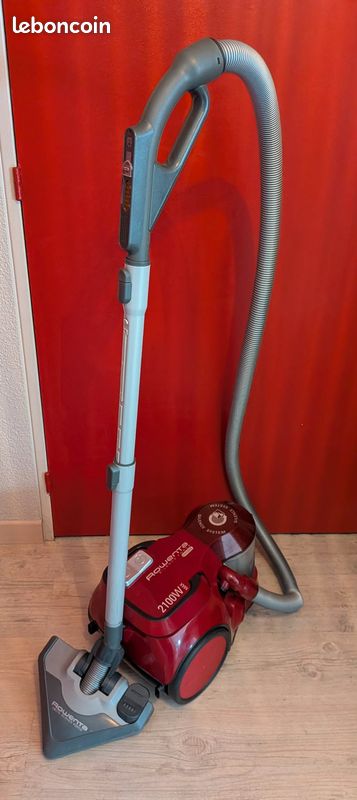 Aspirateur sans sac Rowenta silence force cyclonic 2100w