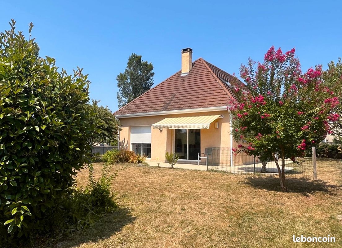 Maison 5 pièces 135 m² · à Lescar · 135 m² · 385 000 €