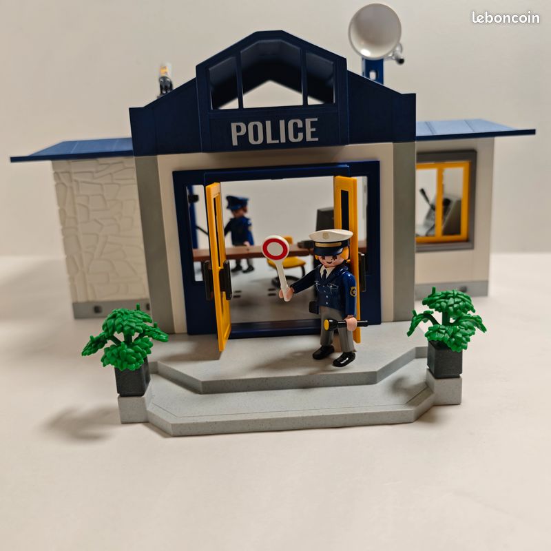 Playobil - 3165 - Prison et Policiers