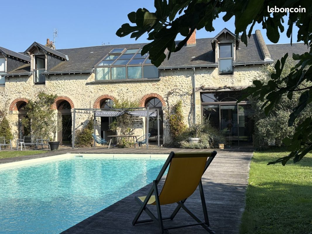 Maison 7 pièces 375 m² · à Vernou-sur-Brenne · 375 m² · 795 000 €