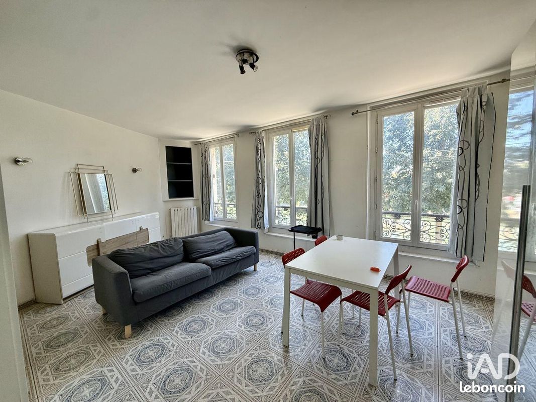 Appartement 2 pièces 49 m² · à Saint-Denis · 49 m² · 1 020 €/mois