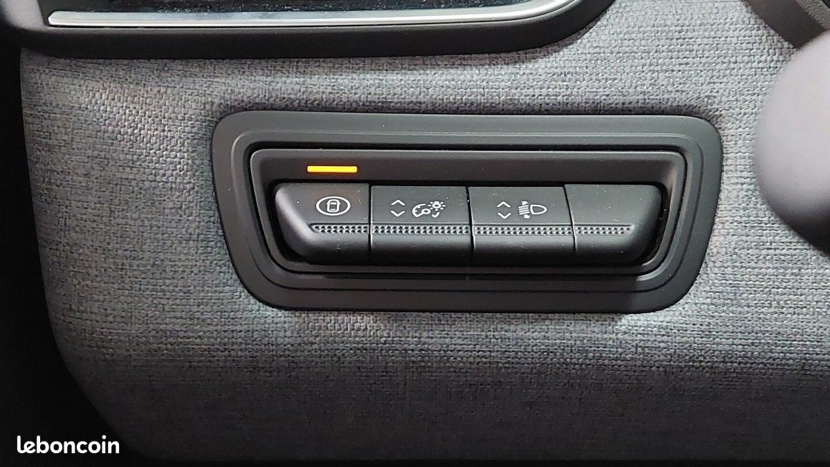Renault Clio V Evolution E-Tech full hybrid 145 -24 (image 21)