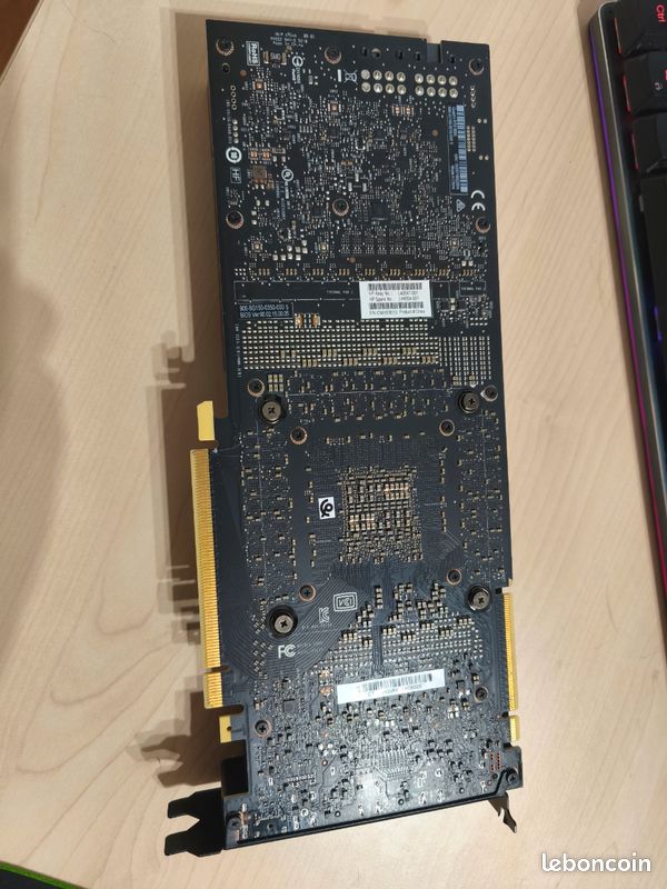 NVIDIA Quadro RTX 6000 - À REPARER (image 2)
