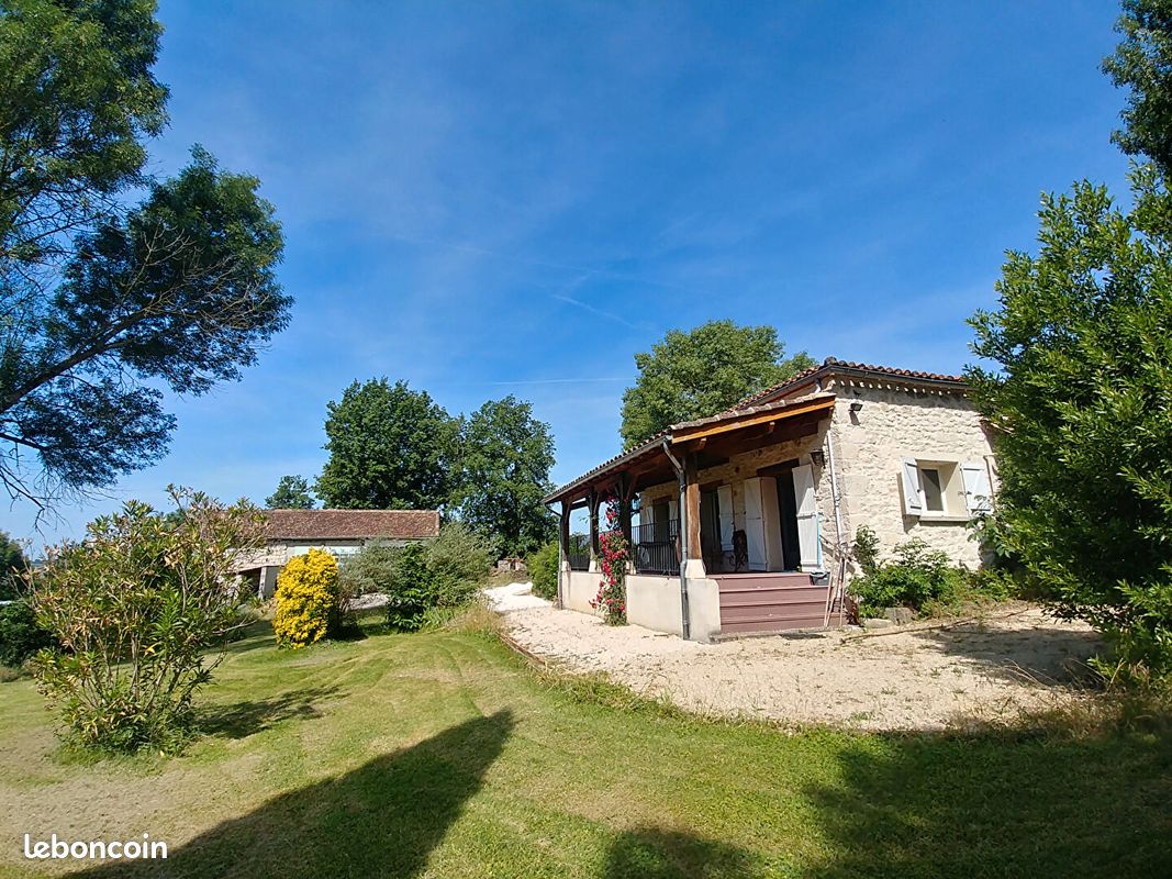Maison 5 pièces 110 m² · à Montpezat-de-Quercy · 110 m² · 300 000 €