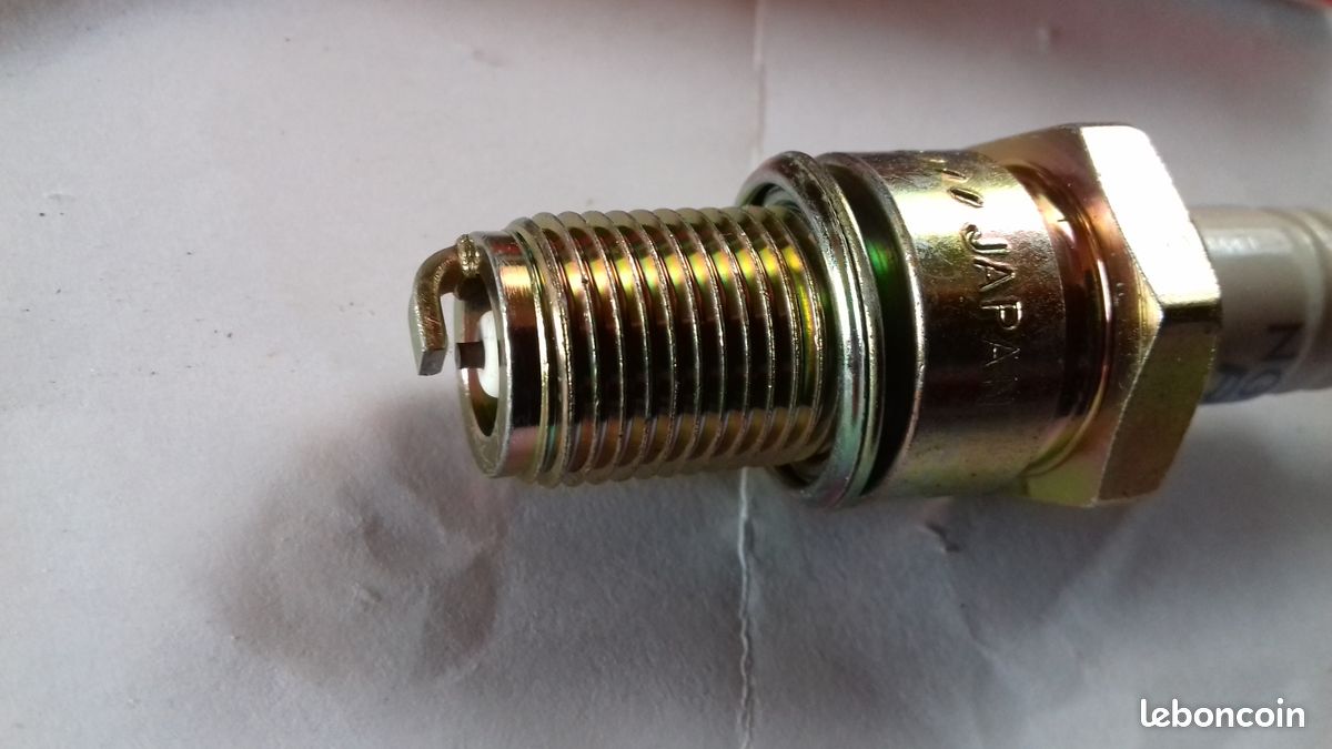 Bougie NGK BR8EG neuve (image 3)