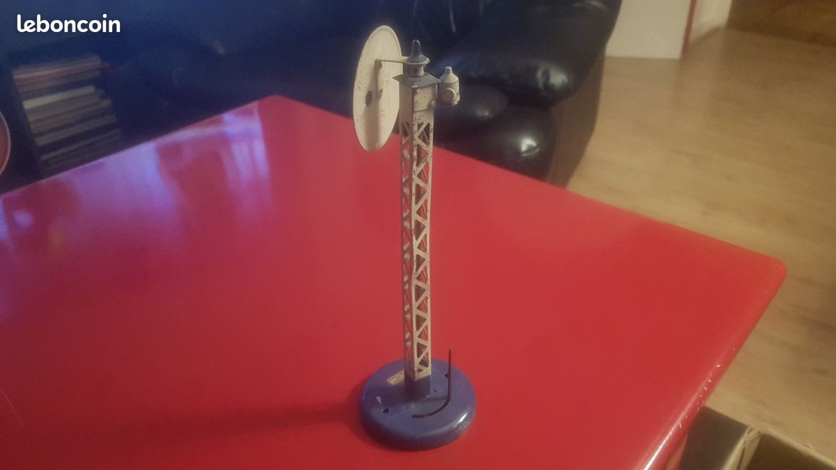ANCIEN LAMPADAIRE TRAIN échelle 0 ou Machine à vapeur - fonctionnel