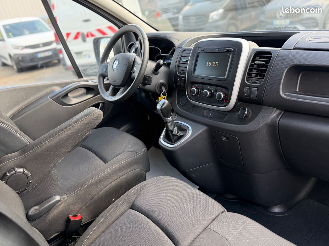 Renault trafic dci 145 bva 2021 -garantie- (image 5)