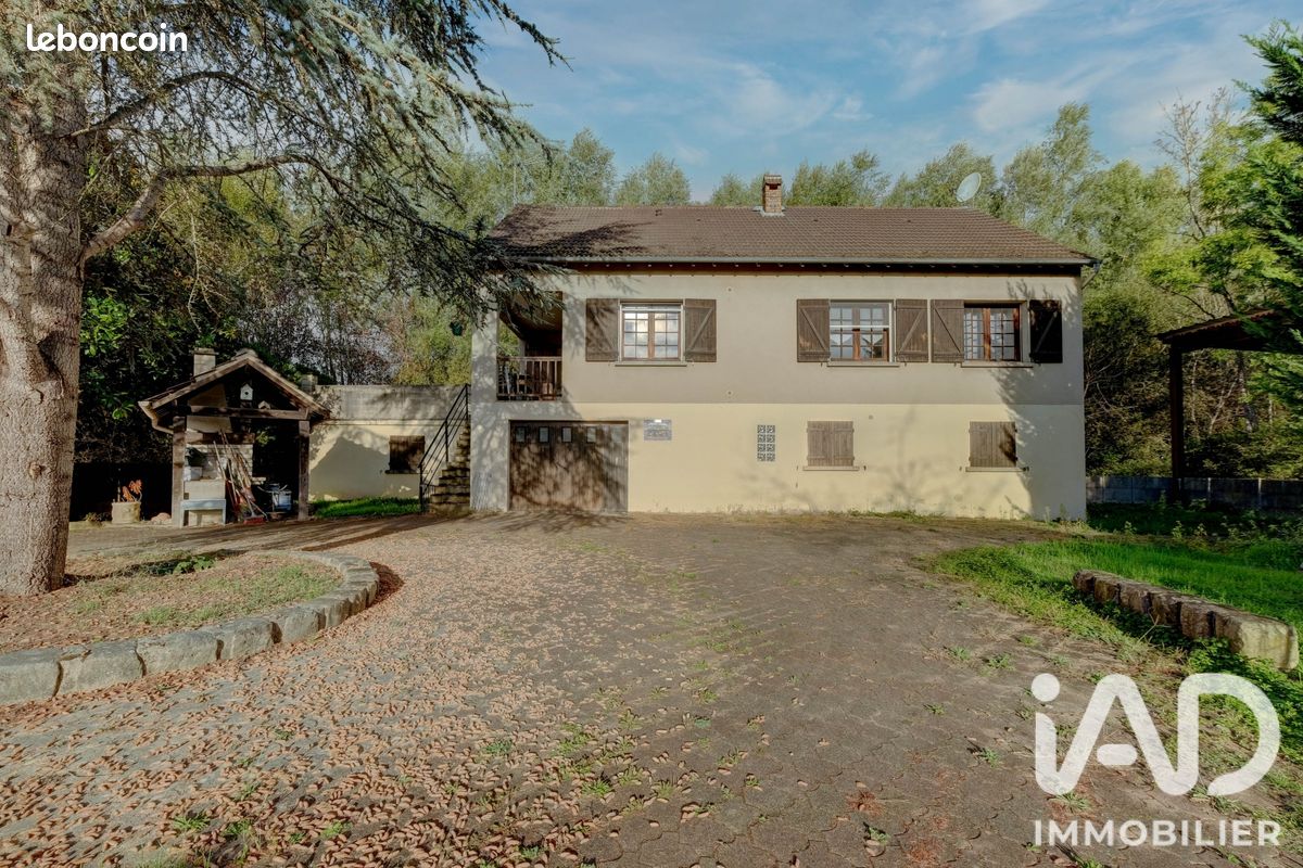 Maison 6 pièces 132 m² · à Esbly · 132 m² · 379 900 €