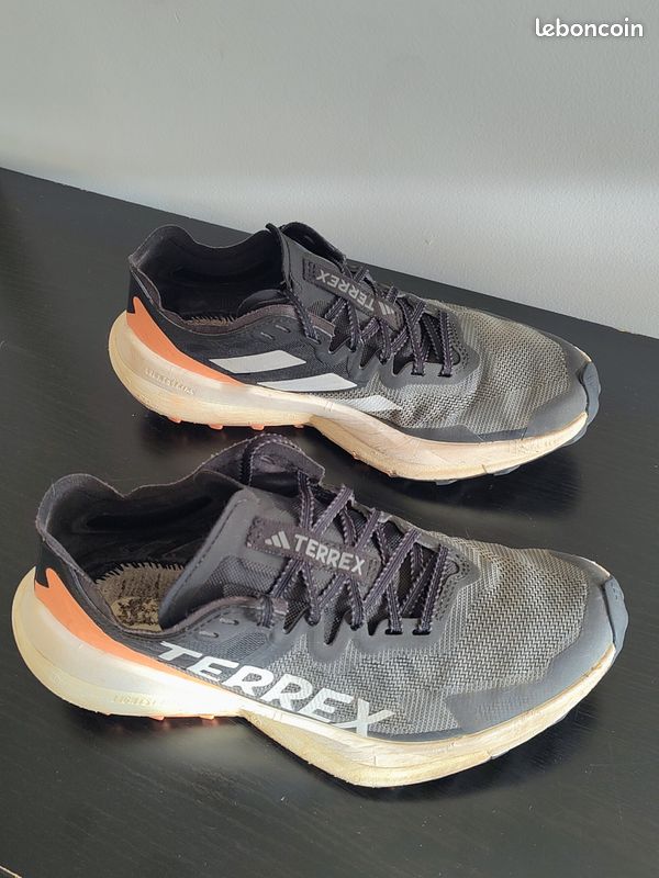 Chaussures de trail Adidas Terrex Agravic Speed T.37 1/3
Ref IE7671 (image 2)