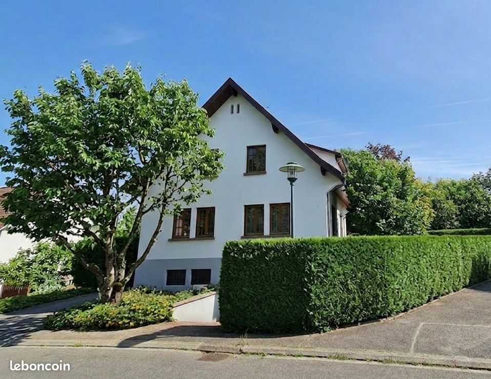 Maison 7 pièces 167 m² · à Mundolsheim · 167 m² · 440 000 €