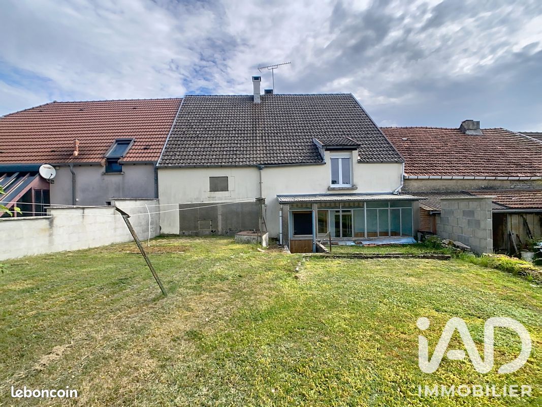 Maison 4 pièces 86 m² · à Villiers-sur-Suize · 86 m² · 46 000 €