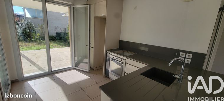 Appartement 4 pièces 90 m² — 2