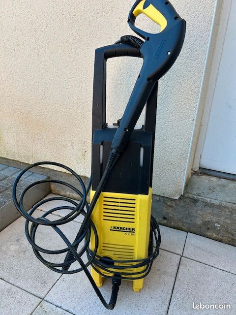 Nettoyeur HP KARCHER K2.94 à réparer ou pour pièces (image 1)