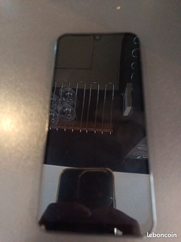 J'ai un Samsung a 17 a vendre en main pr (image 1)
