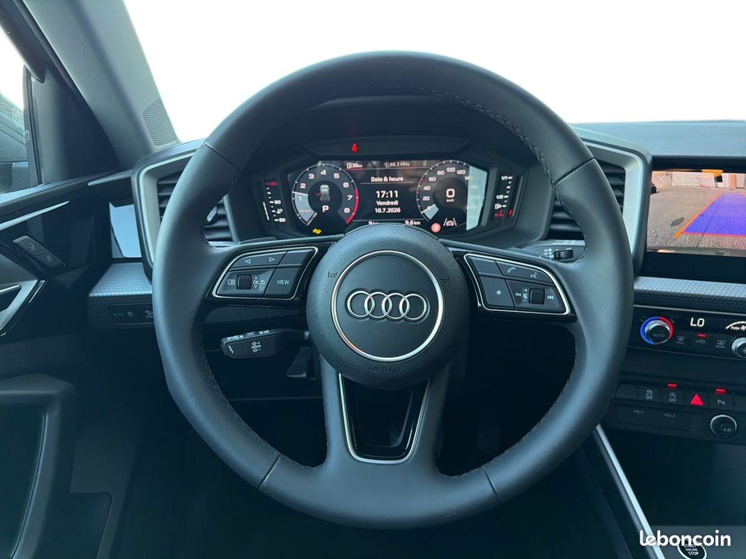 AUDI A1 Sportback 30 TFSI 116 ch S tronic 7 Design (image 16)