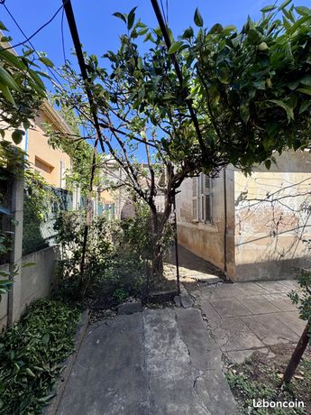 Villa 9 pièces 196 m²