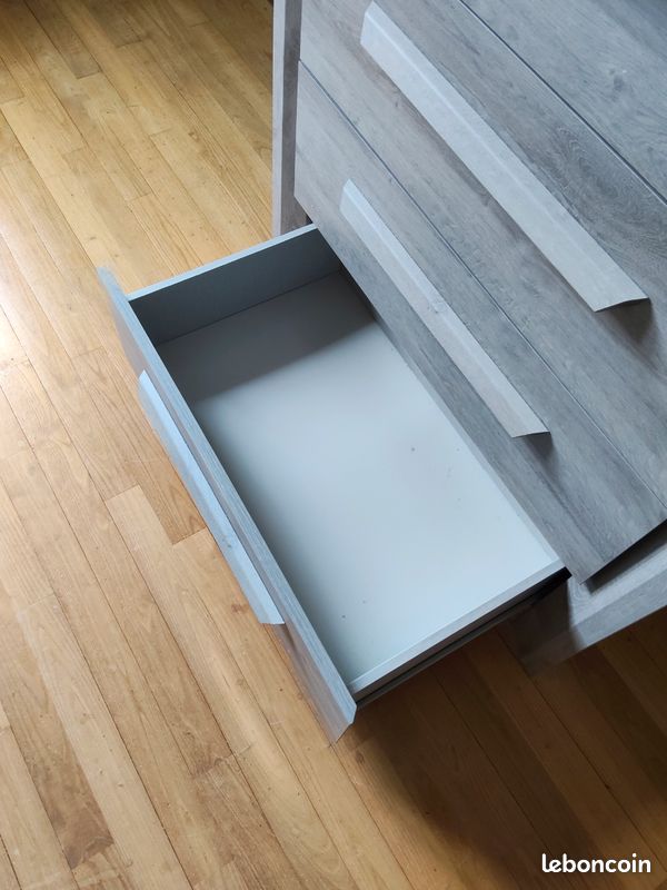 Chambre à coucher Conforama TBE (image 8)