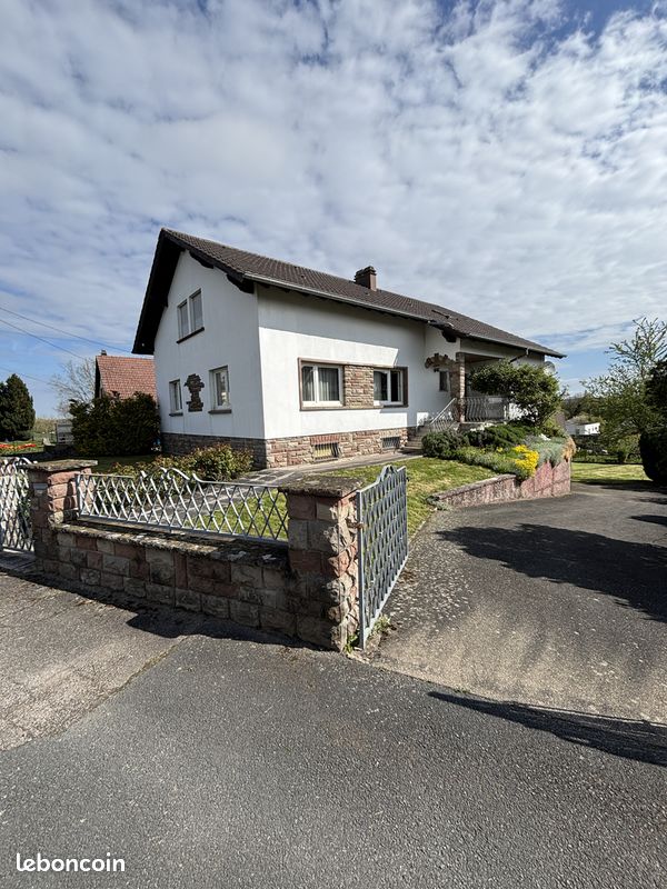 Maison 8 pièces 184 m² · à Phalsbourg · 184 m² · 281 000 €